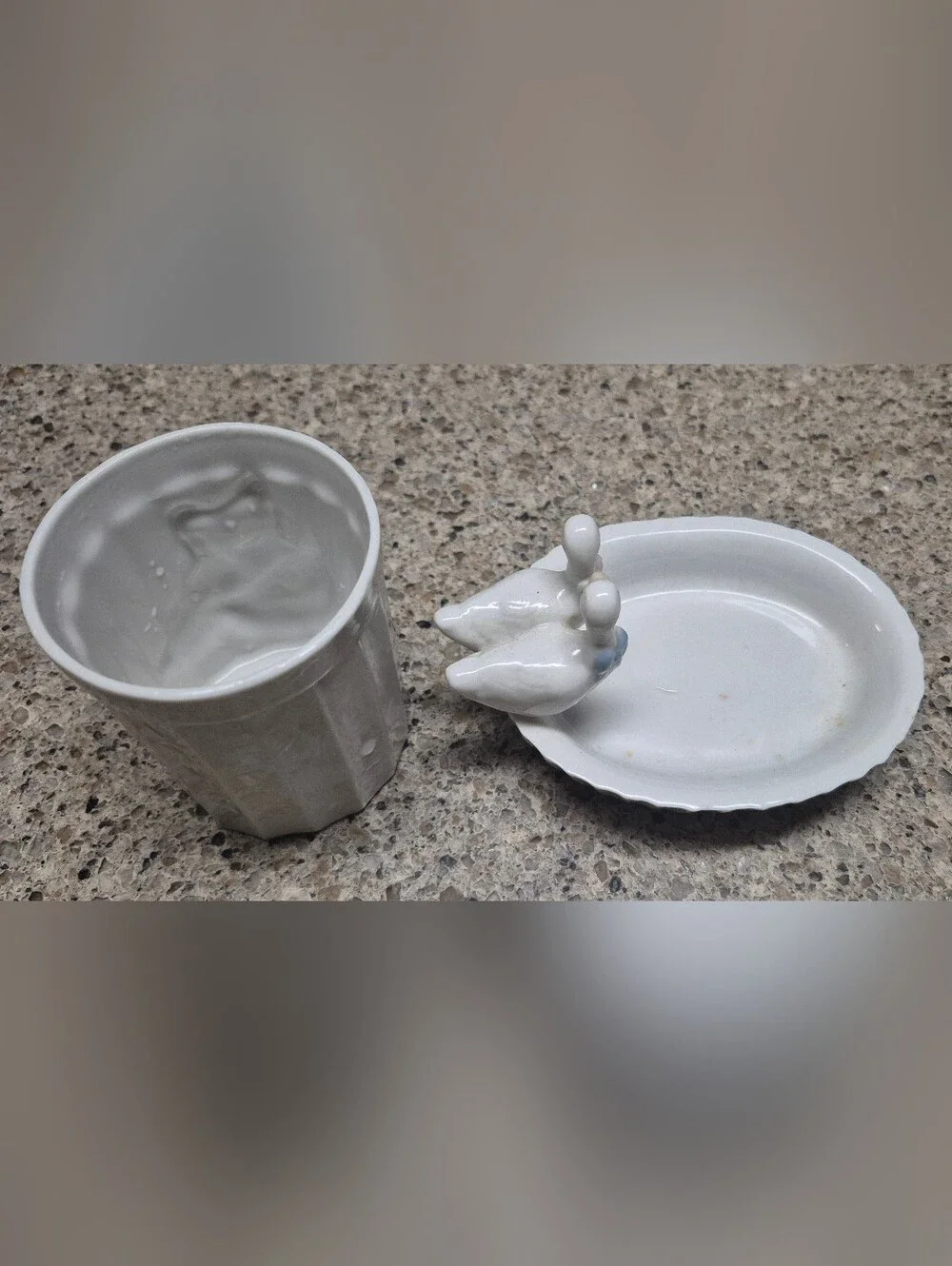 Vtg White Country Goose Ceramic Bathroom Set Tumbler Cup Soap Dish Cottagecore